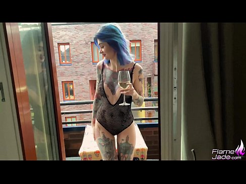 ❤️ ילדה אדירה מוצצת בלגימה ומזדיינת בלהט מתחת לשמים הפתוחים ❌ פורנו אצלנו ❌❤